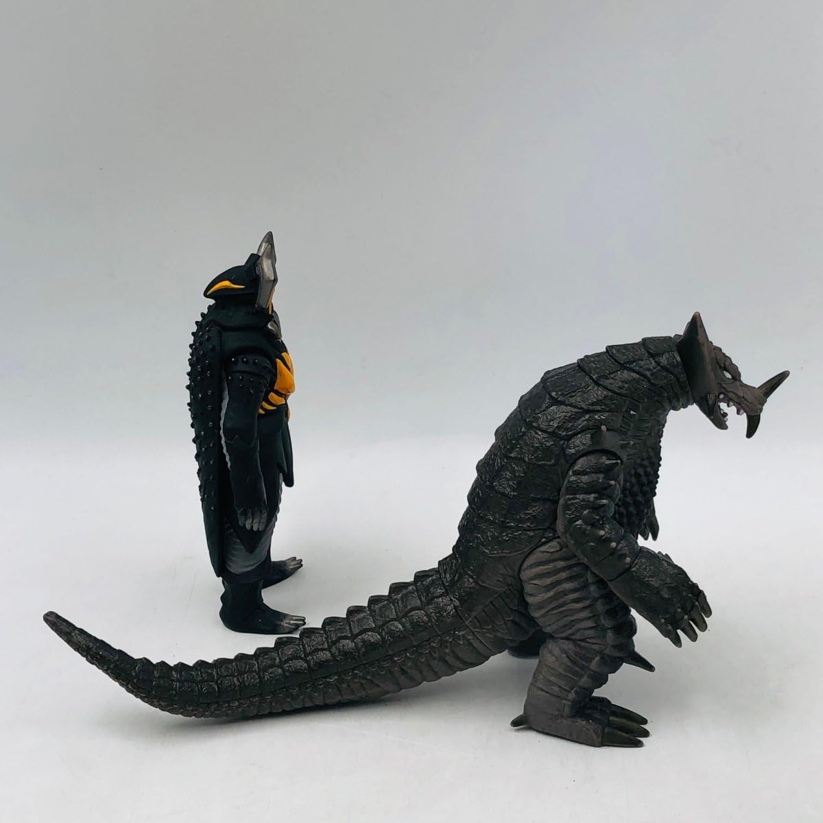 Amazon | 品 怪獣シリーズ 大怪獣シリーズ EXゴモラ EXゼットン 2種